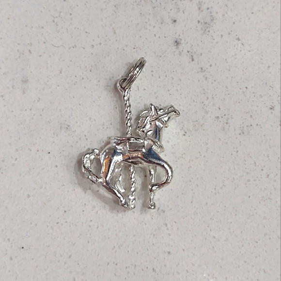 Vintage carousel horse sterling charm - Picture 1 of 5